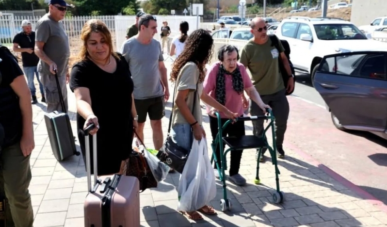 10 binden fazla İsrailli yerleşimci kaçtı