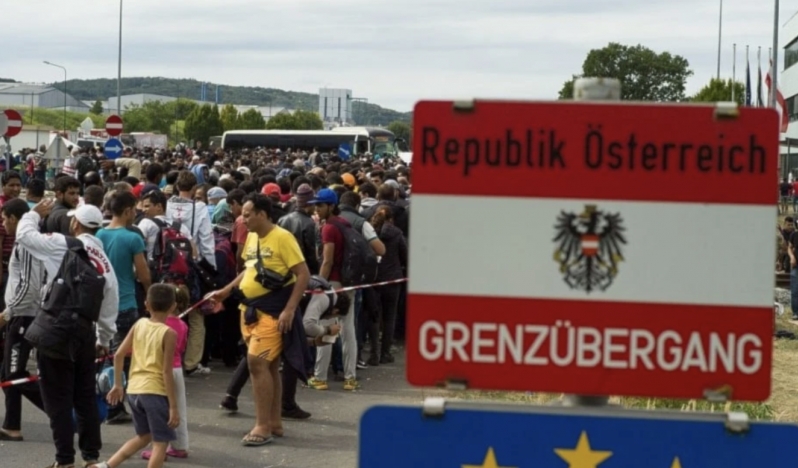 AB Göç Komiseri: Suriye 