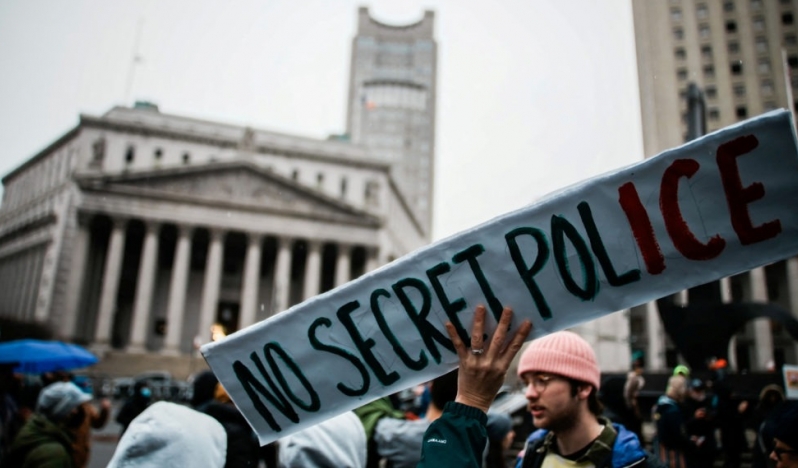 ABD’de göçmenlik dairesinden Kongre üyelerine engel