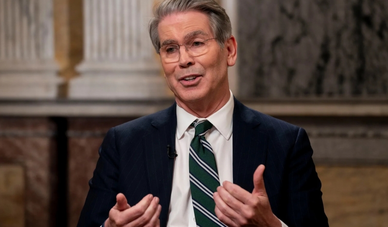 ABD Hazine Bakanı Bessent: Kanada Çin için bir arka kapı olamaz