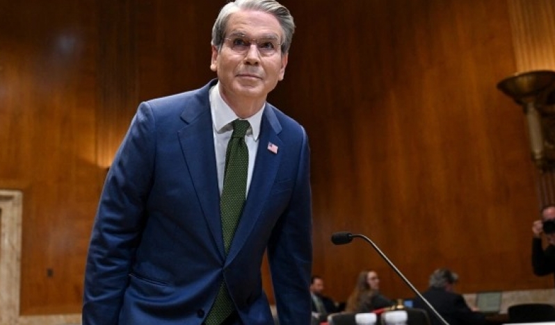 ABD Hazine Bakanı: Yaptırımları esnetmeseydik petrol 150 dolara çıkabilirdi