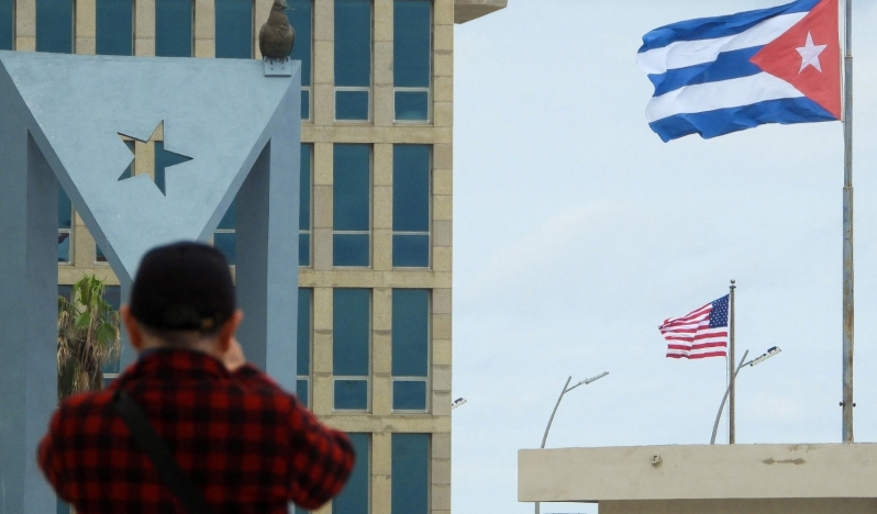 ABD heyeti 10 yıl sonra ilk kez resmi temaslar için Küba