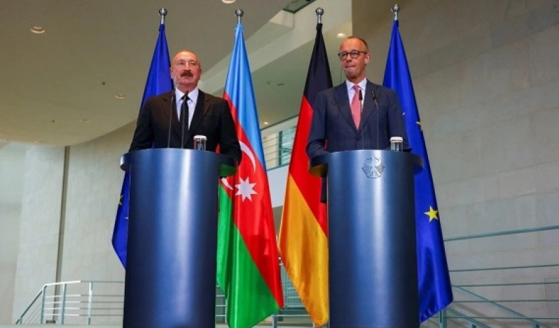 Aliyev, Bakü