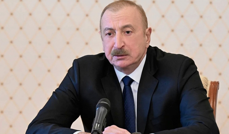 Aliyev’den İran’ın yeni Devrim Lideri’ne tebrik mesajı