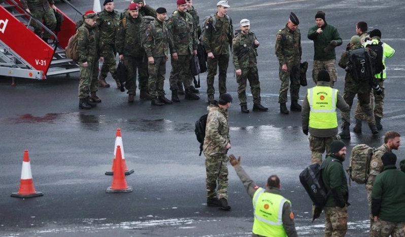 Alman askerleri Berlin