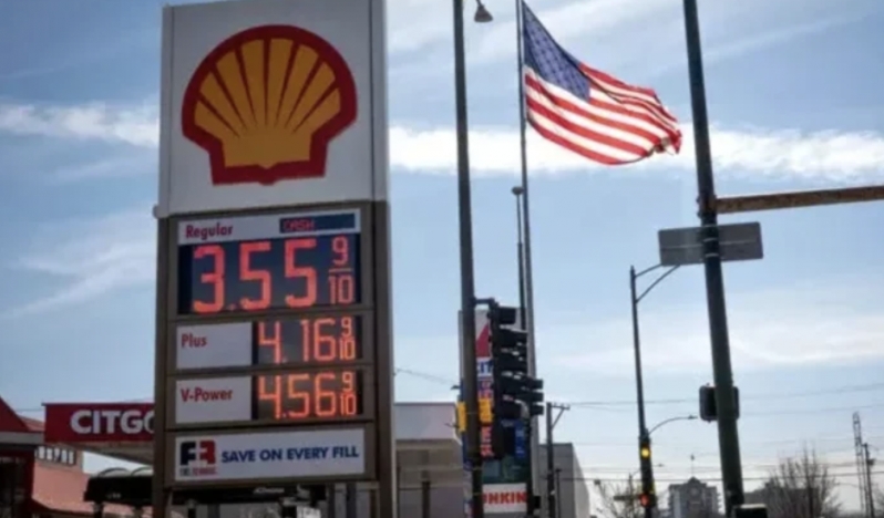 Amerika’da benzin fiyatları dörtte bir oranında arttı