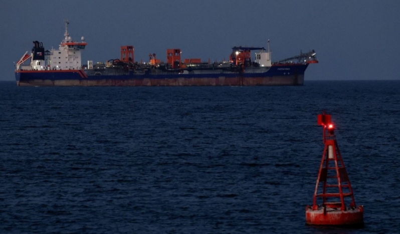 Amerikan donanması korsanlığa devam ediyor