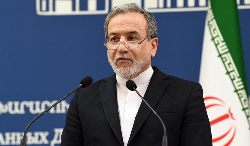Arakçi: ABD, füzelerimiz sonrası ateşkes teklif etti