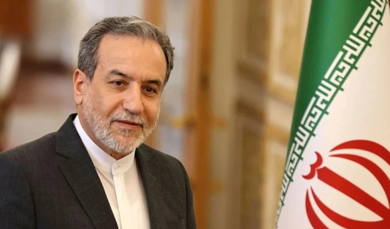 Arakçi: Hem savaşa hem de müzakereye hazırız