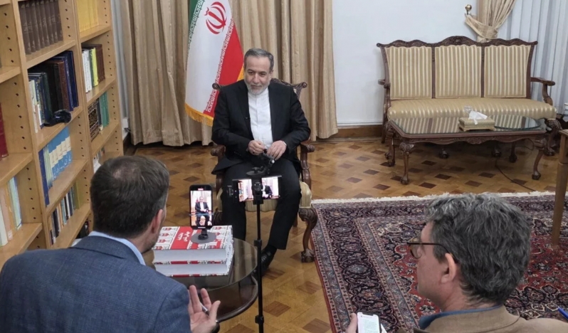 Arakçi: Zenginleştirme sürecek, uranyum İran’da kalacak