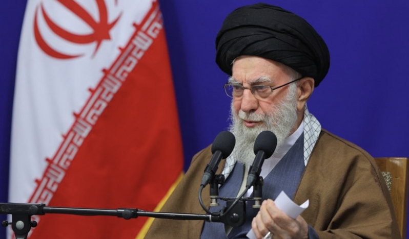 Ayetullah Hamenei: Batı