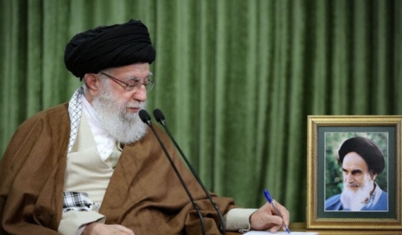 Ayetullah Hamenei: İran