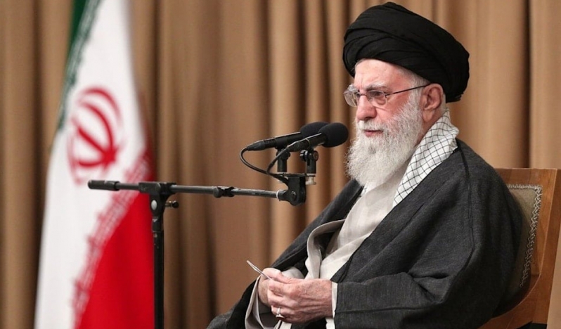 Ayetullah Hamenei: Sabotaj girişimleri Trump