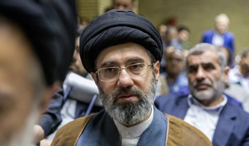 Ayetullah Mücteba Hamenei: Hürmüz Boğazı içn yeni bir dönem başlıyor