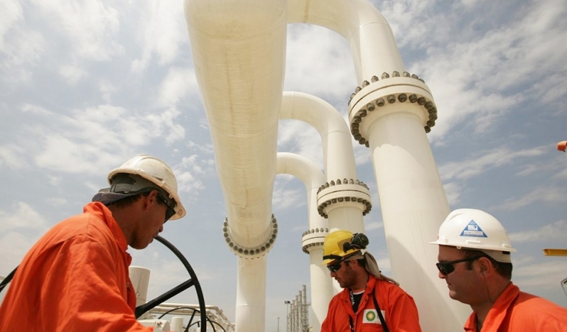 Azerbaycan ile Ermenistan arasında ilk yakıt sevkiyatı başladı