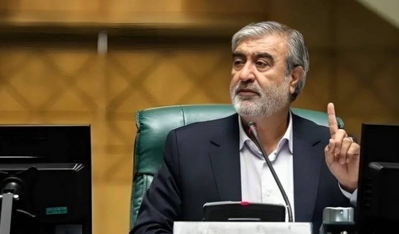 Azizi: Hürmüz Boğazı artık sadece İran kurallarına uyanlara açık