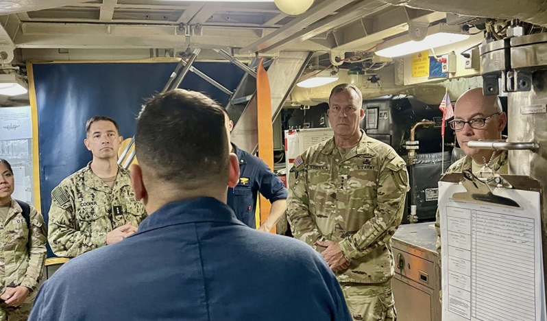 CENTCOM eski komutanından İran için üç aşamalı savaş senaryosu