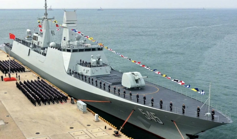 Çin ve ABD denizlerde gerilimi düşürmek için masada