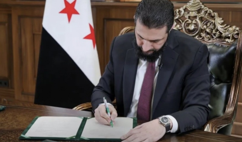 Colani, Kürtlerin haklarını resmen 