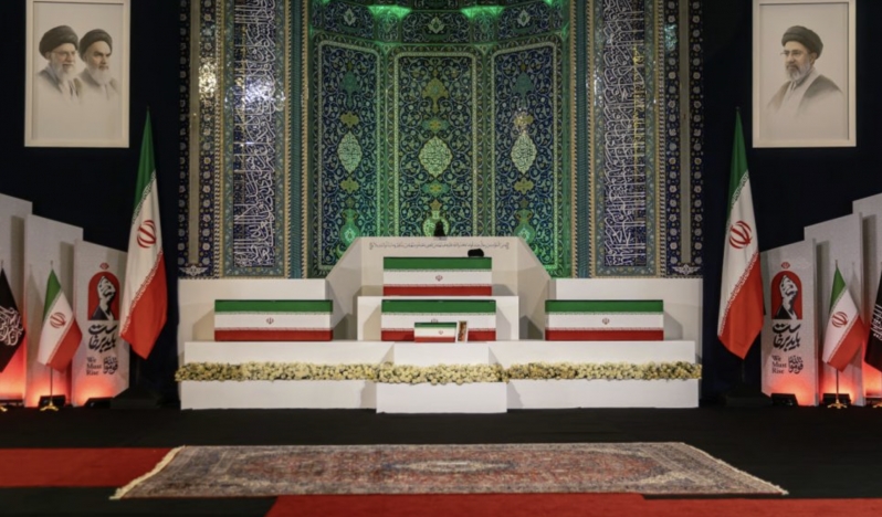 Devrim Lideri