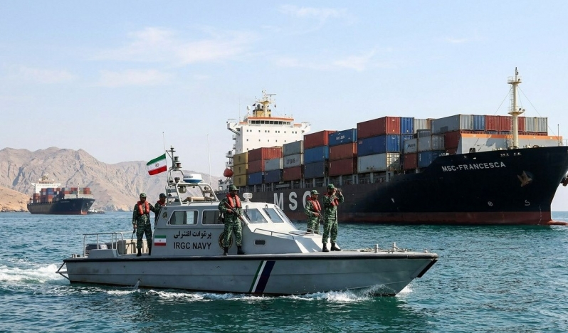 DMO’dan Hürmüz’de üç gemiye operasyon