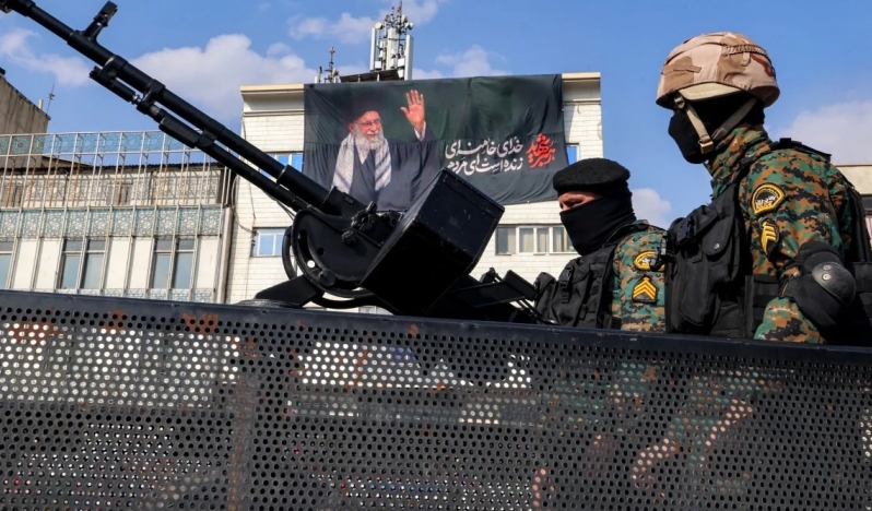 Ensarullah: İran uzun vadeli savaş için hazırlanmıştı