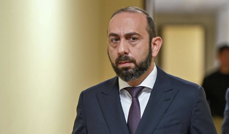Erivan’ın AEB ve AB arasındaki denge arayışı