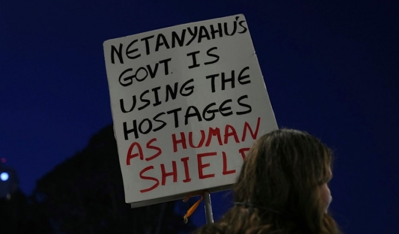 Esir ailelerinden Netanyahu