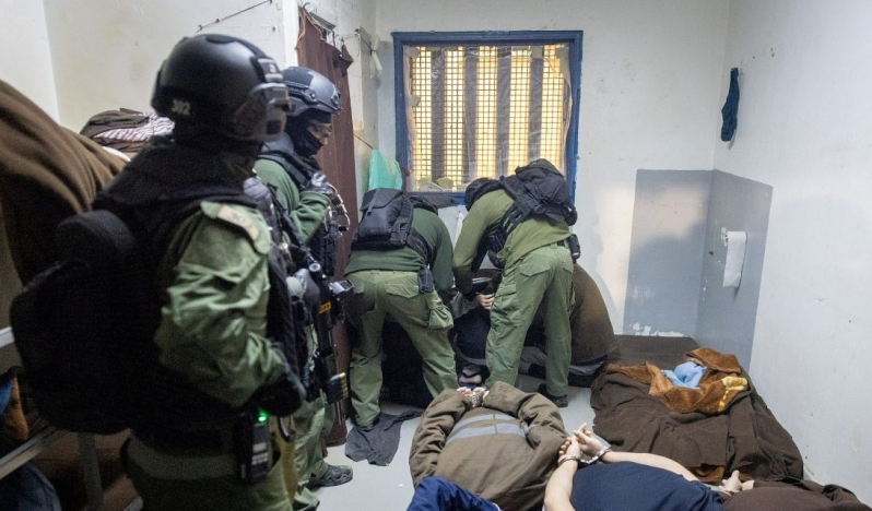 Filistinli tutsaklar için idam yolu açılıyor