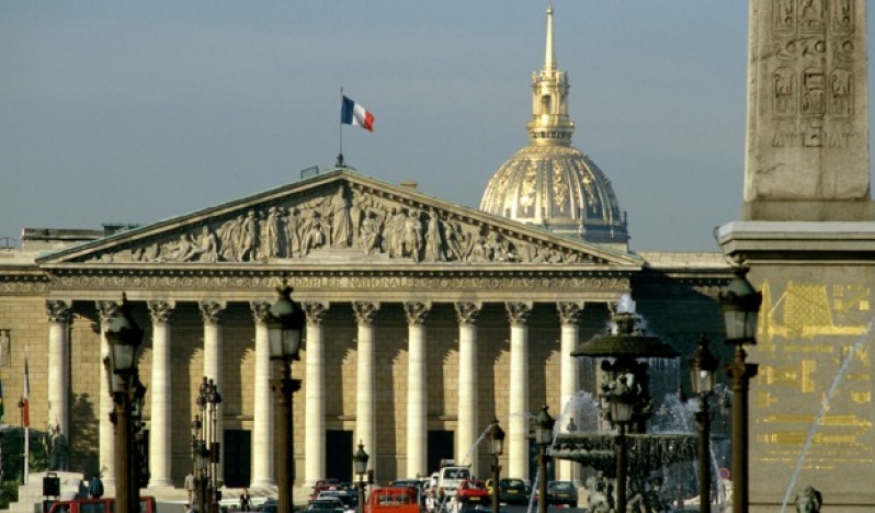 Fransa meclisine NATO