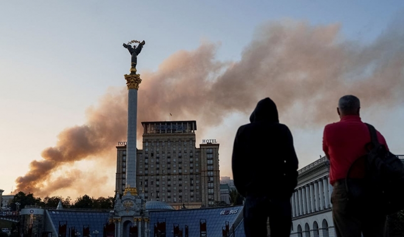 FT: Trump yönetimi Ukrayna müzakerelerinden uzaklaşıyor