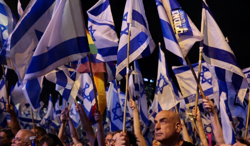 Haaretz: Hamenei