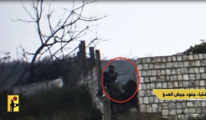 Hizbullah, işgal güçlerini roket salvolarıyla püskürtüyor