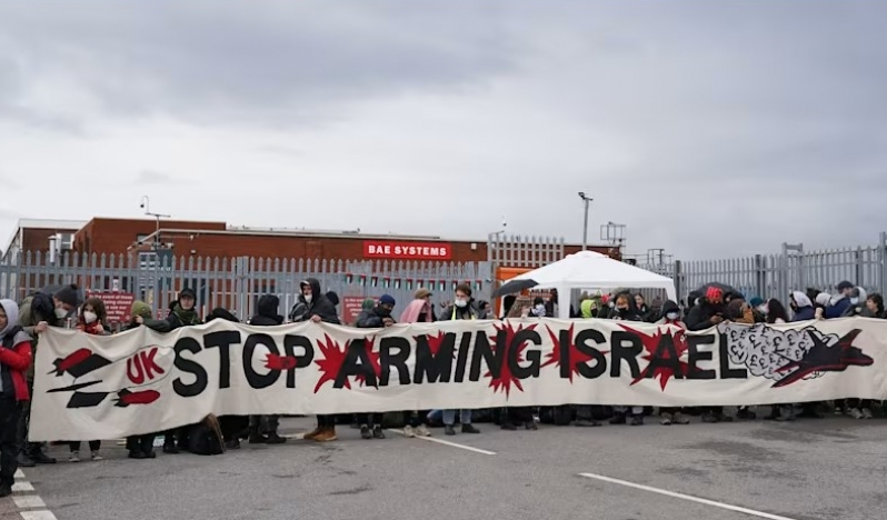 İnsanlar öldürülürken İngiliz silah endüstrisi kârını artırıyor