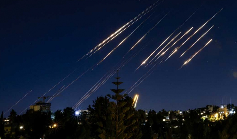 İran’dan bölge halklarına çağrı: ABD güçlerinin bulunduğu yerlerden uzak durun