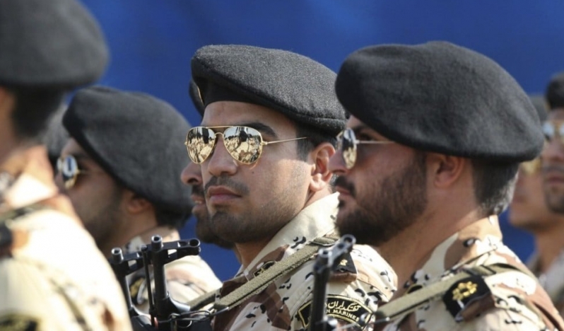 İran Devrim Muhafızları, Meşhed’de 8 Mossad ajanını yakaladı