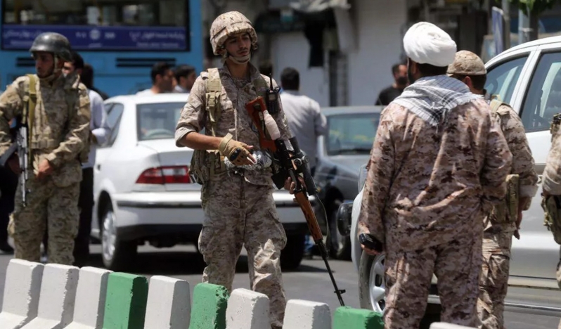 İran Devrim Muhafızları Sistan ve Belucistan’da 13 teröristi öldürdü