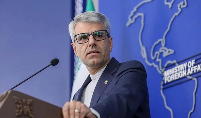 İran Dışişleri: Beyrut Büyükelçisi görevine devam edecek