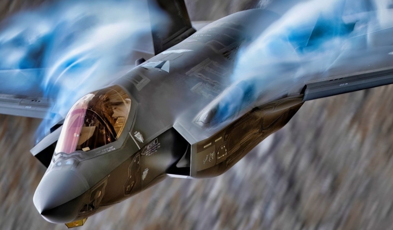 İran hava savunması bir Amerikan F-35 uçağını daha düşürdü