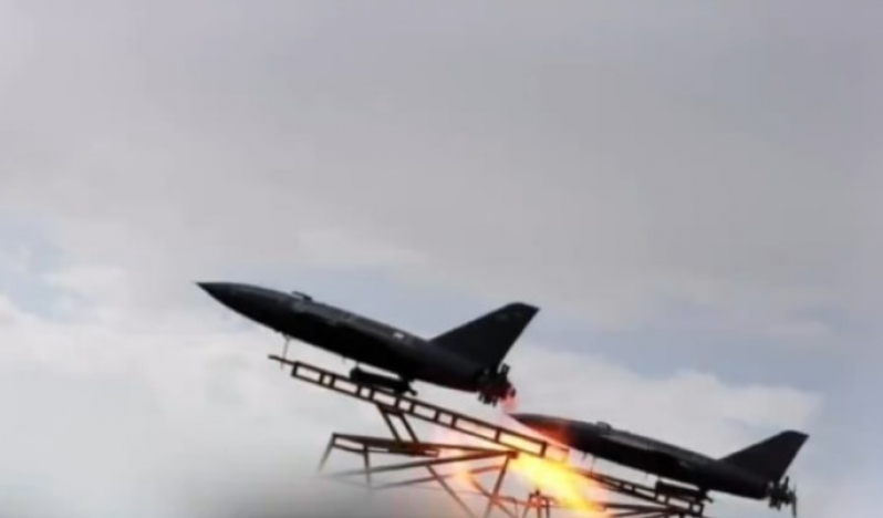 İran, İsrail savunma sanayisini ve ABD üslerini vurdu