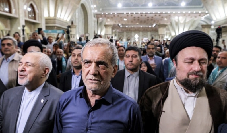 İran medyası: Tahran’ın komşularla yakınlaşma politikası işliyor
