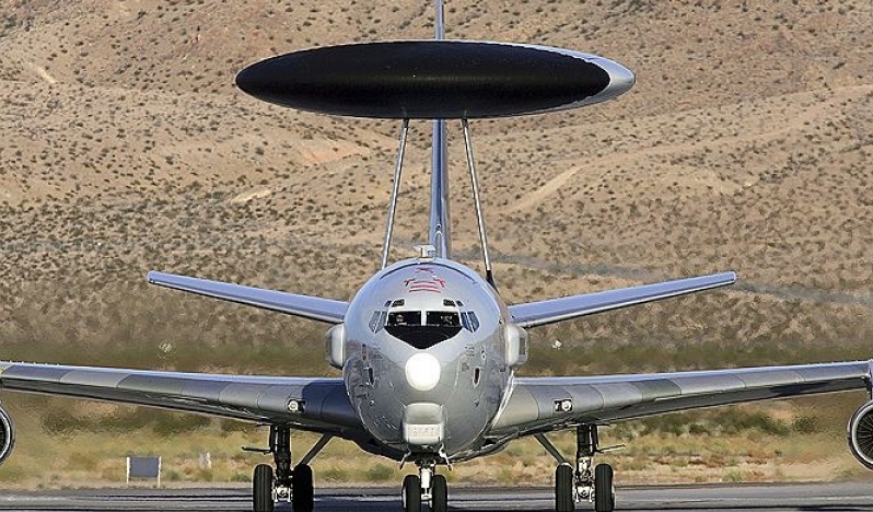 İran saldırısı ABD erken uyarı uçağını ağır hasara uğrattı