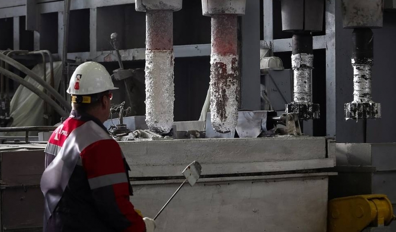 İran savaşı ve Hürmüz ablukası alüminyum üretimini vurdu