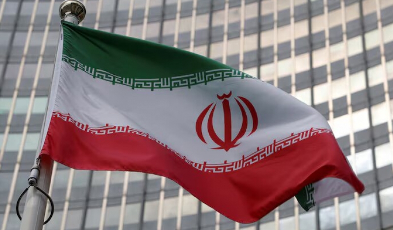 İran, varlığına yönelik tehdit durumunda nükleer doktrinini değiştirebilir