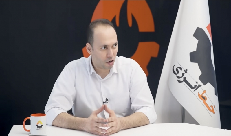 İranlı askeri uzmandan uçak gemilerini 