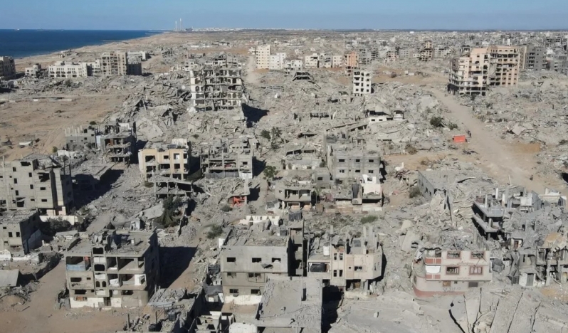 İsrail Gazze’yi karadan ve denizden hedef aldı