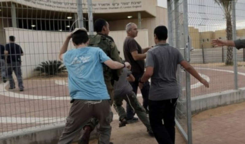 İsrail medyası: Binlerce yerleşimci tahliye edildi