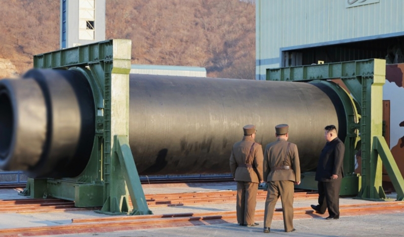 Kuzey Kore ABD anakarasını vurabilecek yeni füze motorunu test etti