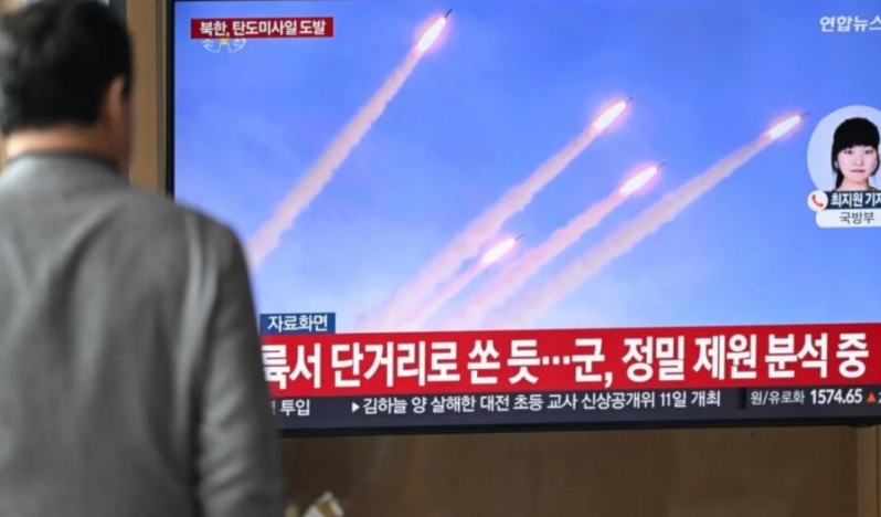 Kuzey Kore yeni yılın ilk füze denemelerini gerçekleştirdi