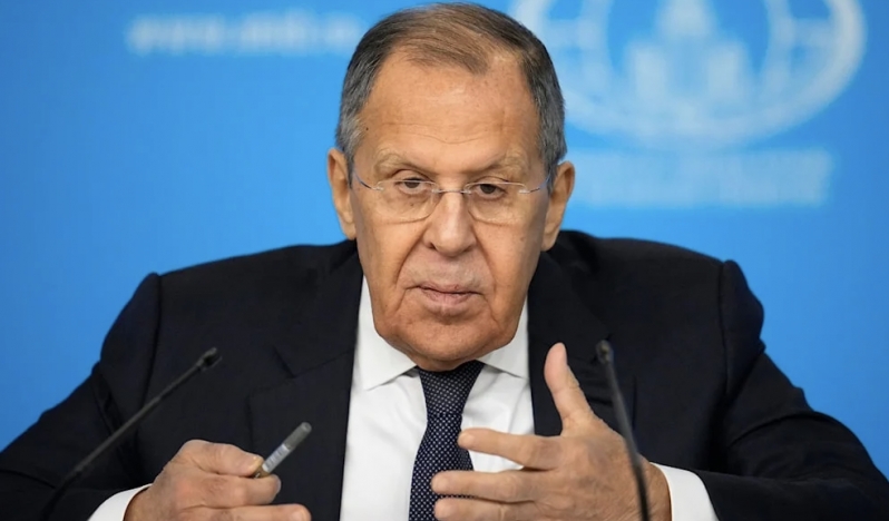 Lavrov: Rusya yeni Suriye rejimiyle temas halinde